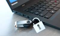 Activate the 'Write Protection' mode of USB on Windows 10