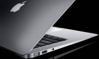 Apple produces new ultra-light carbon fiber products