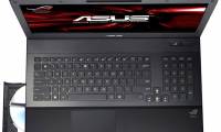 Asus unveiled laptop model playing ROG G74SX game