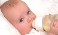 Bottle feeding increases the risk of ear infections in children