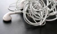 Decode the cause of the headphones ... tangled