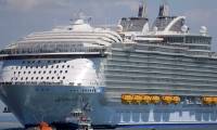 Discover the largest yacht in the world, which is as long as 3 football fields
