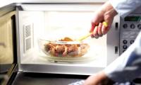 Does the microwave lose nutrients in food?