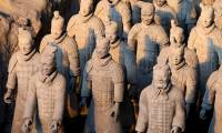 Find out why weapons Terracotta army of Qin Shi Huang still shiny and sharp after more than 2000 years