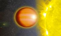 Hot Jupiter is being torn apart by its host star