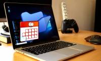 How does the software run automatically on Windows?