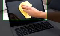 How to Clean a MacBook Air Screen