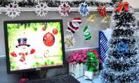 How to decorate the working corner to welcome Christmas to the office workers