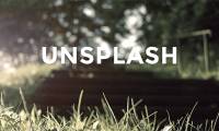 How to download Unsplash images according to an optional size