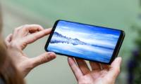 How to enable full screen mode for applications on Galaxy S8
