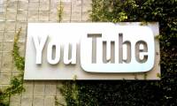 How to get YouTube video link in full screen
