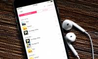 How to listen to two songs at the same time on iPhone