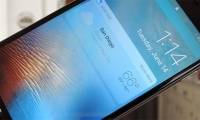 How to set an animation for iPhone lock screen