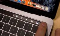 How to take photos of Touch Bar screen on Macbook