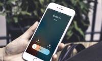 How to turn the iPhone call interface into a Pokémon game
