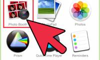 How to Use an iSight Webcam