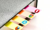 Increase the space on your browser's bookmark bar by saving only the website icon