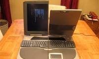 Laptop two monitors are being auctioned on eBay