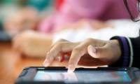 Parents, you can keep your kids safe online during the coronavirus