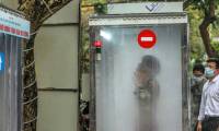 COVID-19 Portable full body disinfection chamber appears in Hanoi