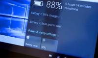 Predicting the battery life of Windows laptop battery is never accurate and this is the reason