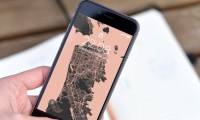 Refreshing smartphone backgrounds with 'my living quarters' map is extremely interesting