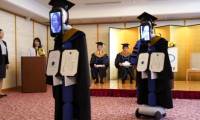Robots replace university students in Zoom graduation ceremony
