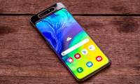 Samsung is preparing to launch the first Galaxy camera pop-up, which can be rotated 180 degrees