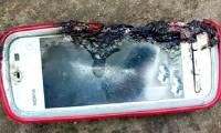Teenage girl killed by Nokia 5233 exploded while calling