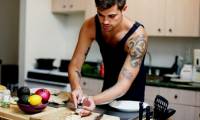 Tell him how to cook delicious dishes for her on October 20