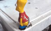 The mystery behind the unique toy: 'Simpson goes to the bridge' is driving young people crazy