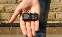 This phone is as small as a USB flash drive, but the battery lasts up to 7 days