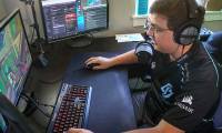 This young man plays Fortnite and earns $ 500,000 a year