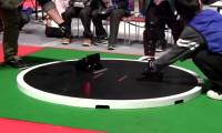 Watch extremely fierce and fierce sumo fighting robots