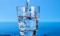 Water glasses that you drink every day can contain many harmful substances such as chlorine, pesticides, arsenic ...
