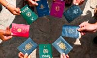 Why do passports in the world only have 4 colors?