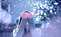 Winter statuses for those who are alone