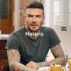 David Beckham in this video can speak 9 languages ​​but that makes the viewer panic