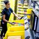 Photo of Instead of sacking employees, the corona virus caused Amazon to recruit 100,000 more people