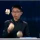 Photo of The 12-year-old boy surprised the world when he finished placing 3 Rubik's blocks while playing juggling
