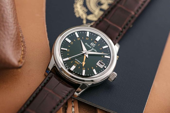Top 10 impressive watches in 2020 Picture 4