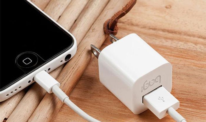 10 mistakes when charging the phone, charging tips properly Picture 7