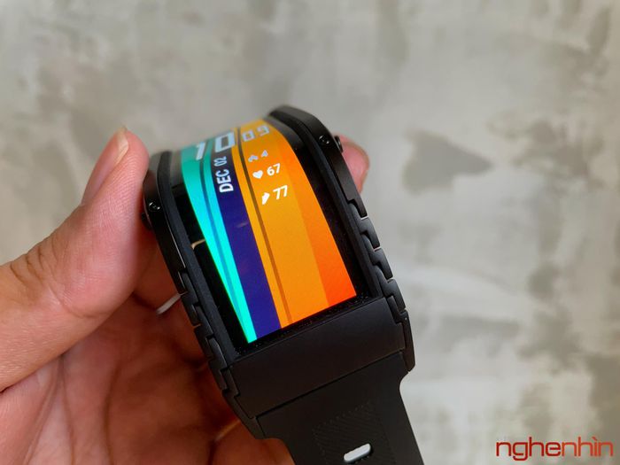 First Nubia Watch review: Unique flexible screen Picture 8