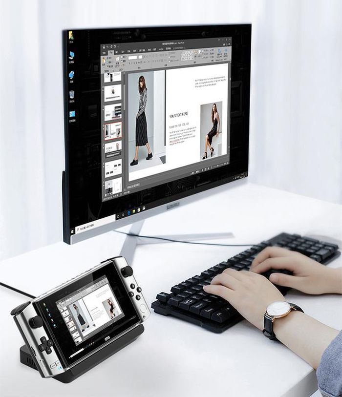 GPD Win 3: handheld gaming laptop, integrated with buttons and sliding keyboard Picture 5