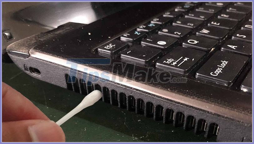 How to properly clean the laptop Picture 11