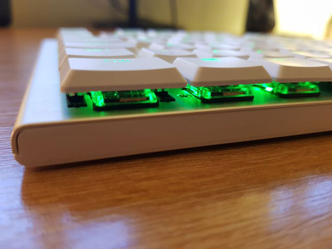 Logitech G915 TKL keyboard review: Quality but a bit high Picture 2