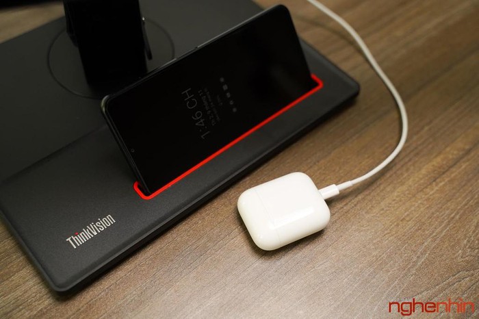 Review ThinkVision P27h-20 monitor Picture 9