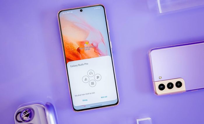 The most compact smartphone worth buying today Picture 6