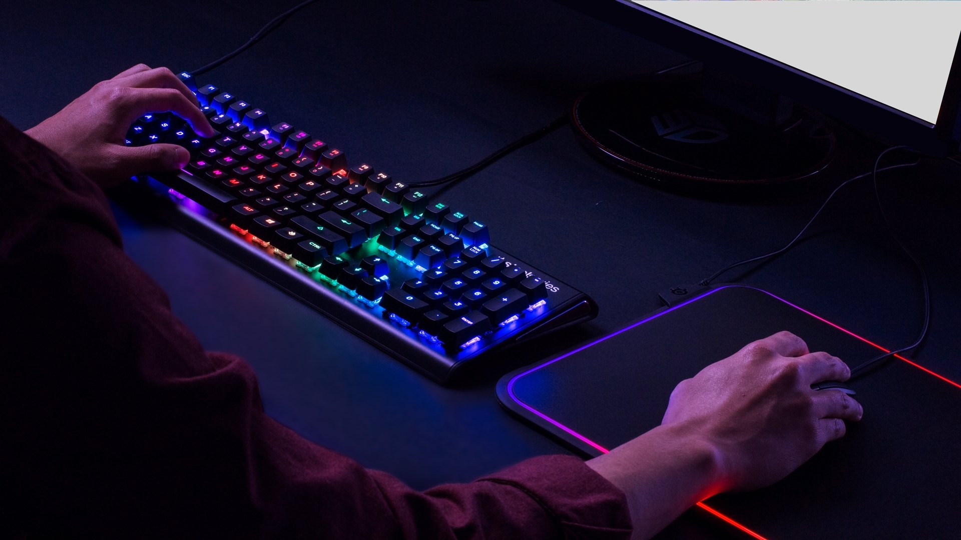 Top 5 cheapest and best quality gaming 2020 keyboards Picture 4