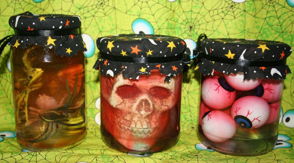 Top 6 Halloween Decorating Ideas for the Classroom Picture 8